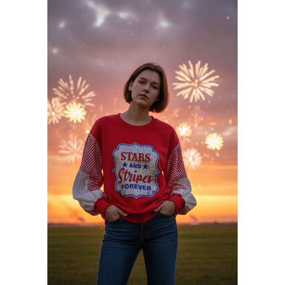 Fantastic Fawn Tops - Fantastic Fawn - Stars & Stripes Forever Oversized Sweatshirt - Medium
